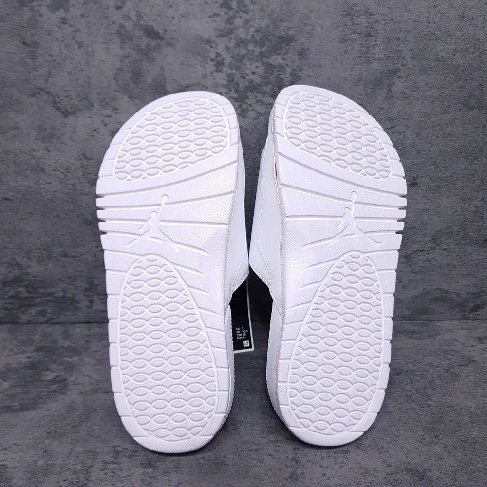 NIKE Air Jordan Hydro Retro XI‎ 11 Slides Mens 8 White Varsity Red Cherry